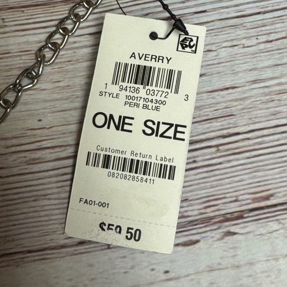 I.N.C. INTERNATIONAL CONCEPTS Averry Tunnel Convertible Clutch Crossbody - Picture 6 of 6